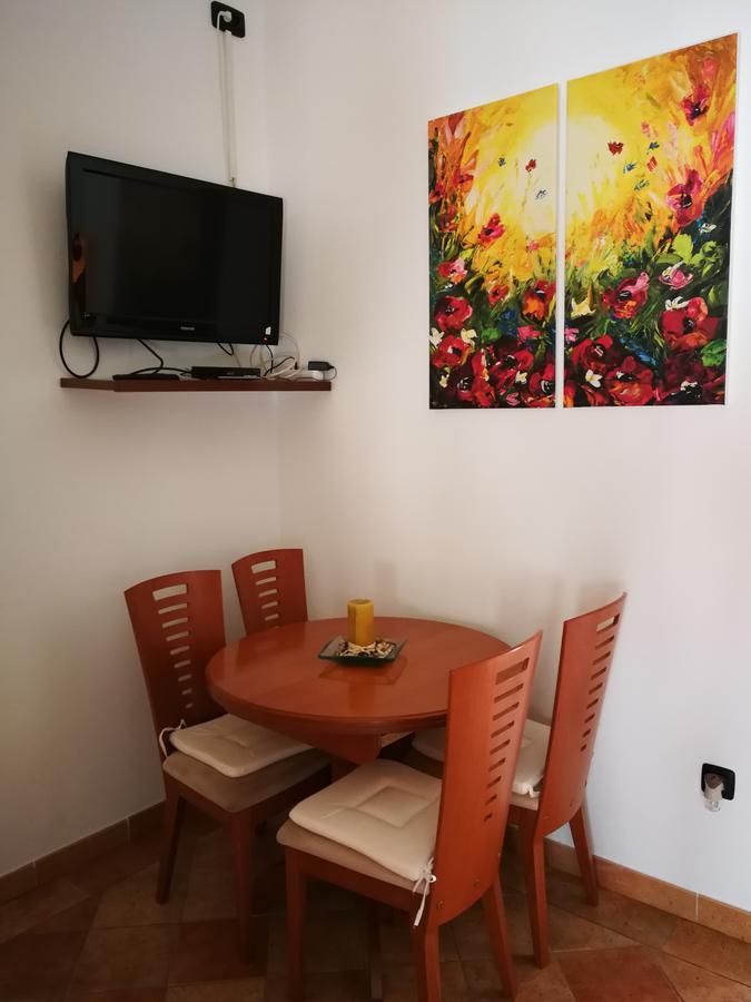Marko Apartment พูลา ภายนอก รูปภาพ